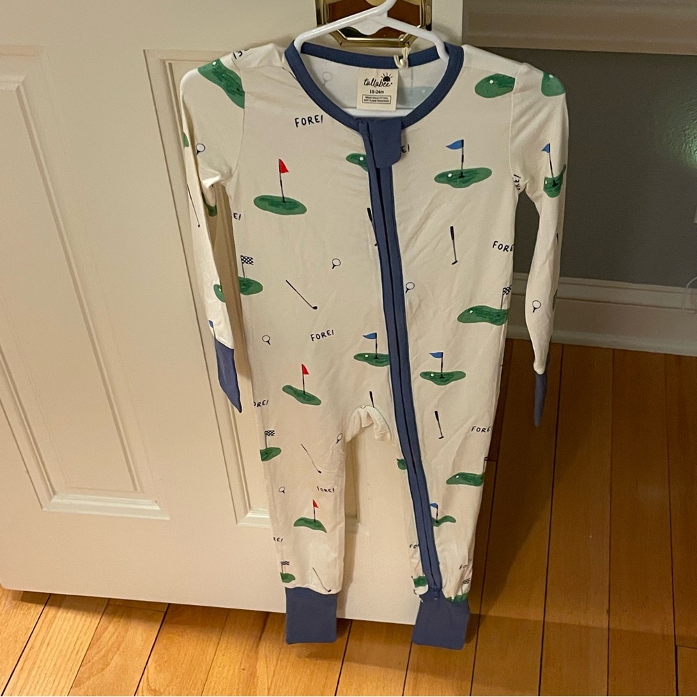 NWT Angel Dear/Tullabee Bamboo Golf Print Convertible Foot Pajamas